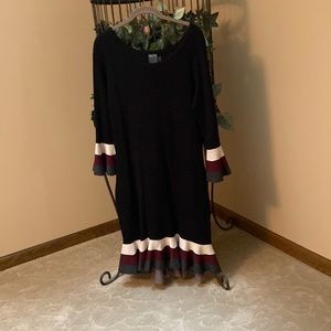 Gabby Skye Knit Dress Size L